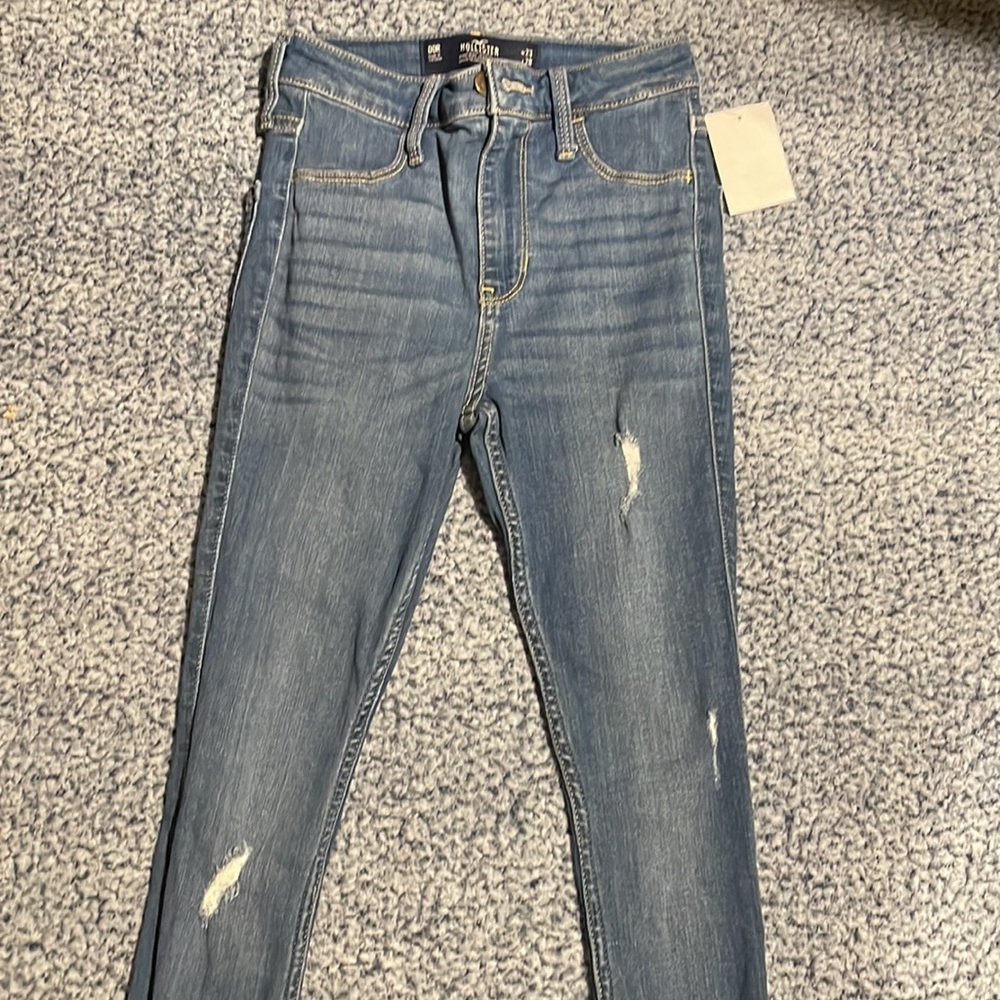 🆕Jeans - Picture 3 of 3